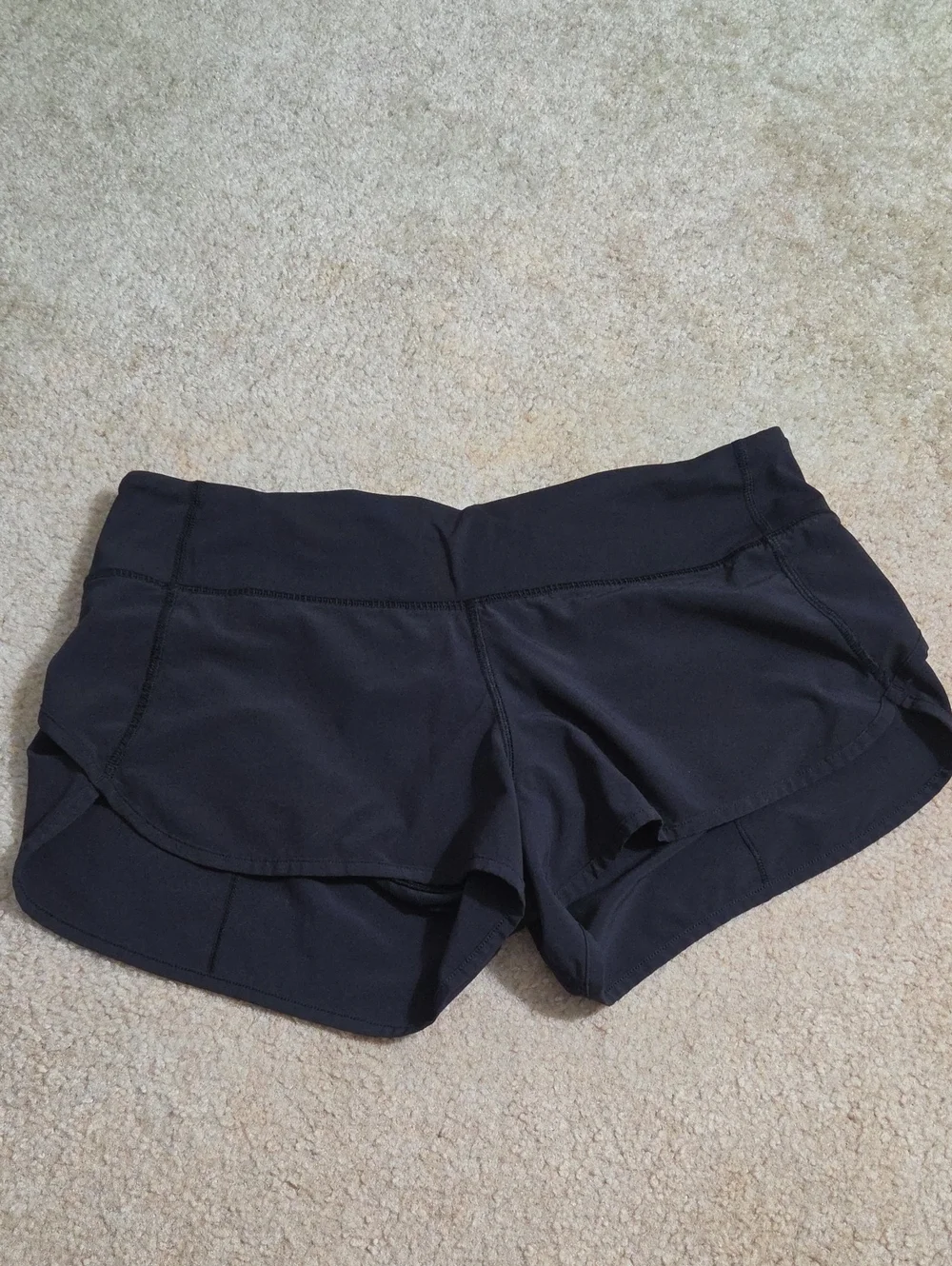Like New - Lululemon Speed Shorts